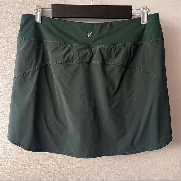 Knix Sport Skort in green - Picture 10 of 13